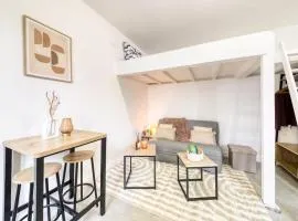 Le Petit nid cocooning - Studio chaleureux et élégant