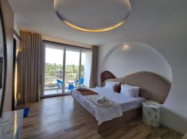 Palette The Moon Hotel Goa, ξενοδοχείο σε Nerul