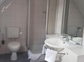 Emden में, होटल Bastan - Haus Katharina