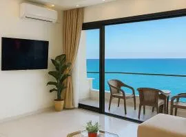 ALEX HOMES - Gleem Luxury Apartments with Direct Sea View