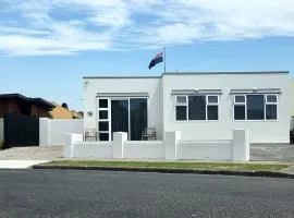 Deco Nook Napier Iconic Art Deco Hideaway