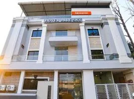 FabHotel Adiyogi Aura