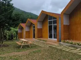Glamping Azalea Tawangmangu 2