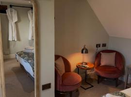 Rylands Farm Guest House, hotel in Wilmslow