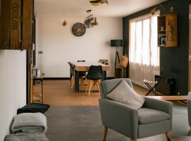 L'Escale du Cu de Loup, Hotel in Quettehou