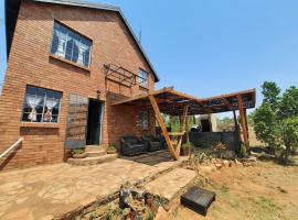 Vellies Getaway, Hotel in Buffelspoort