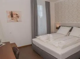 Vittoria Hotel-Restaurant