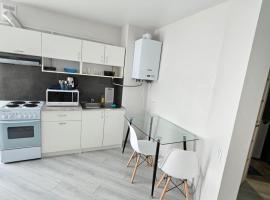 Яровиця 37 โรงแรมในลุตสกาย