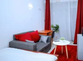 Studio in Roysambu with a study desk