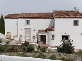 villa el almendro