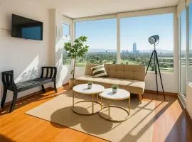 Modern apartment steps from Parque Arauco mall