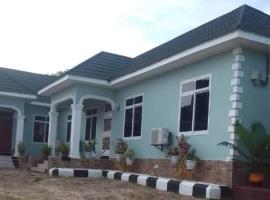 Daud Monica Staycation Home, Hotel mit Parkplatz in Manyema