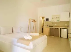 The endless blue hide out