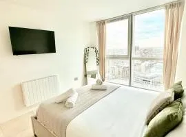 22nd Floor Luxury City Centre Apartment