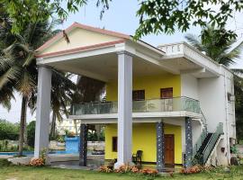 Blue Moon Homestay, hotel v destinaci Maisúr