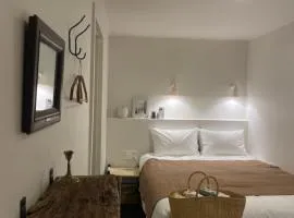 stay early mansion 가산, 홍대, 고척돔