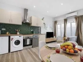 Central Studio – Flor De Sol