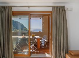 Portopiccolo Apartments - Zaffiro nel Borgo, hotel com spa em Sistiana