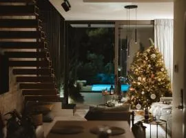 IKIES 3 Modern Eco-Friendly Private Seaview SIGNATURE Villas with a Pool