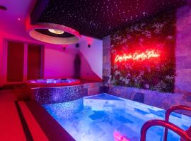 Temple Torii, ξενοδοχείο σε Crisnée