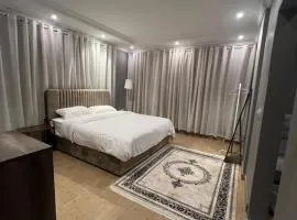 غرفة وصالة الجوري 3 ابواب ذكية