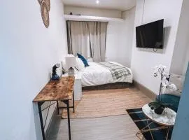 Spacious Studio In The Heart of Ealing Broadway