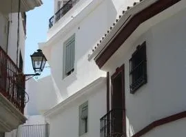 Gemütliches Ferienhaus In Guaro Mit Grill