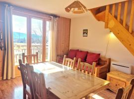 Votre Havre de Paix en Montagne - chalet 6 personnes avec piscine et sauna, ξενοδοχείο σε La Feclaz