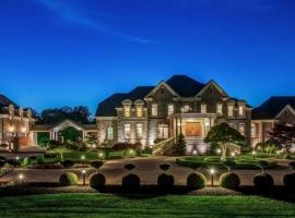 Luxury Estate for Filming, hotel in Gaithersburg