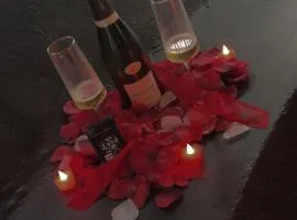 tour des étoiles love room