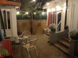 Center House, villa em Craiova