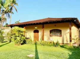 Casa em Ubatuba Piscina, Wi-Fi, Churrasqueira, AC