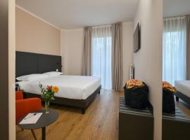 Zenit Park Hotel, hotel in Rivalta di Torino