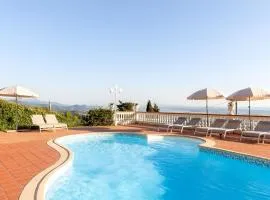 Villa Sophia by Nicola Real Estate