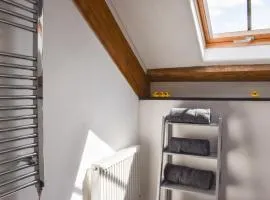 Slade Barn - Uk42977