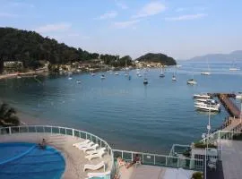 Flat Pé na Areia em Angra dos Reis RJ