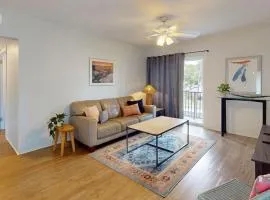 Palmettobay#2, 2 Bedroom4 Twin Beds Park2 Cars