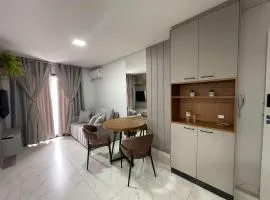 Ape Harmonia novinho perto do Lago e Shopping