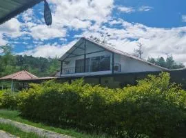 Habitación Orquídea - Hospedaje Rural La Fortaleza