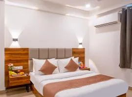 Hotel Travana Stay at Pitampura