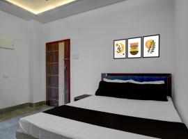 SPOT ON Khushi Lodge, hotel in Kurua