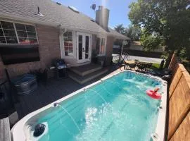 20 min from world class skiing