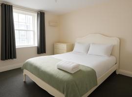 1 bed town apartment, hotel i Shifnal