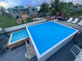 Jobos Family Condos, hotel en Isabela