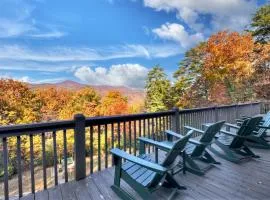 New Aananda Lookout - Hot Tub Arcade Pool Table