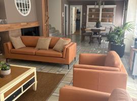 Casa Entremuseos，位于萨莫拉的酒店