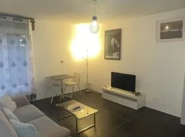 Appartement T2 dans une résidence avec une place de parking privée gratuite