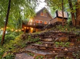 Breathtaking River Views The Hawks Nest Cabin