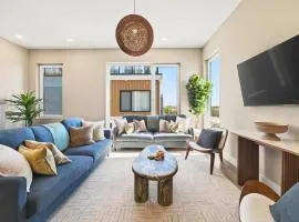 Lux Retreat XL Group Skyline Game 3 mi DT Spa