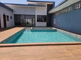 Saltos Luxury - Quincho & Piscina